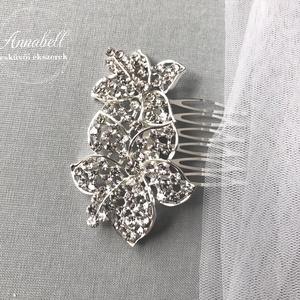 Menyasszonyi fejdísz strasszos  virággal 072 - esküvő - hajdísz - fésűs hajdísz - Meska.hu