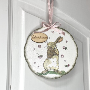 Húsvéti nyuszis ajtódísz-tavaszi kopogtató bejárati ajtóra - ünnepi díszek, dekorációk - húsvéti díszek és dekorációk - húsvéti ajtódísz, kopogtató - Meska.hu