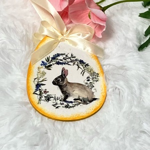 Húsvéti tojás nyuszis mintával - sárga tavaszi dekoráció, Ünnepi díszek, dekorációk, Húsvéti díszek és dekorációk, Húsvéti tojás, hímestojás, Decoupage, transzfer és szalvétatechnika, Festett tárgyak, MESKA