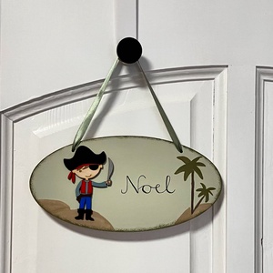 Egyedi névtábla kalózzal gyerekszobába - baba - mama - babaszoba dekoráció - gyerek névtábla - Meska.hu