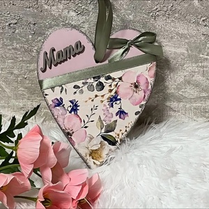 Virágos tábla Mama felirattal, Otthon & Életmód, Dekoráció, Fali és függő dekoráció, Falra akasztható dekor, Decoupage, transzfer és szalvétatechnika, Festett tárgyak, MESKA