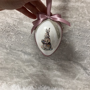 Húsvéti tojás nyuszis - rózsaszín szalaggal - Meska.hu