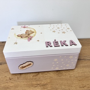 Rózsaszín emlékdoboz lányoknak keresztelőre, babalátogatóba, születésnapra - Meska.hu