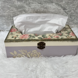 Rózsás zsebkendőtartó, Otthon & Életmód, Tárolás & Rendszerezés, Zsebkendőtartó, Decoupage, transzfer és szalvétatechnika, Festett tárgyak, MESKA