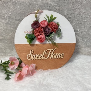 Virágos ajtódísz Sweet Home felirattal - Ajtókopogtató - Meska.hu