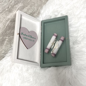 Pénzátadó doboz ifjú párral esküvőre - nászajándék - esküvő - emlék & ajándék - nászajándék - esküvői pénzátadó doboz - Meska.hu