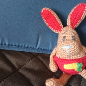 Répakedvelő horgolt nyuszika-amigurumi plüss játék - játék & sport - plüssállat & játékfigura - nyuszi - Meska.hu