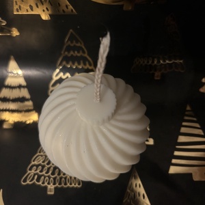 Karácsonyi gömb szójaviasz gyertya  - karácsony - karácsonyi lakásdekoráció - karácsonyi illatgyertya, mécses - Meska.hu Karácsonyi gömb szójaviasz gyertya  - karácsony - karácsonyi lakásdekoráció - karácsonyi illatgyertya, mécses - Meska.hu