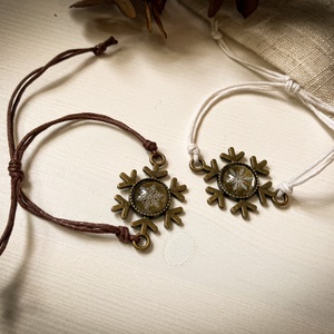 Zsinóros karkötő - Hópehely mintával dÍszÍtve, Ékszer, Karkötő, Karkötő medállal, Ékszerkészítés, Mindenmás, MESKA