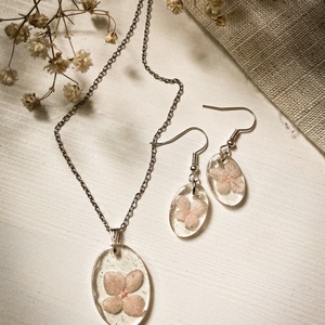 Medálos nyaklánc fülbevalóval - Hortenziás ékszerszett, Ékszer, Ékszerszett, Ékszerkészítés, Mindenmás, MESKA