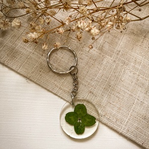 Négylevelű lóherés műgynata kulcstartó  -  - Meska.hu