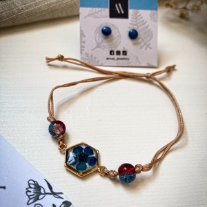 Pillangós szett - Zsinórkarkötő, fülbevaló, könyvjelző - ékszer - ékszerszett - Meska.hu