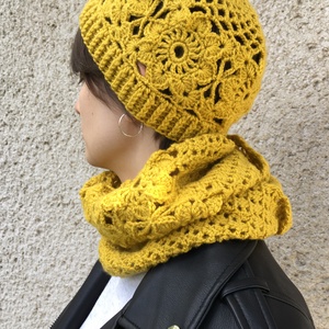 Mustársárga horgolt sapka és sál szett patchwork elemekből - Meska.hu