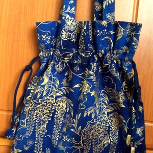 Kék alapon aranyszínű mintás válltáska - Meska.hu