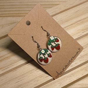 Epres süthetőgyurma fülbevaló - ékszer - fülbevaló - lógó fülbevaló - Meska.hu