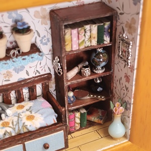 Miniatűr szoba, roombox, falidekoráció, virágos falidekor - otthon & életmód - dekoráció - fali és függő dekoráció - falra akasztható dekor - Meska.hu