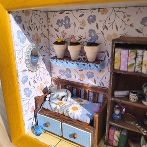 Miniatűr szoba, roombox, falidekoráció, virágos falidekor - otthon & életmód - dekoráció - fali és függő dekoráció - falra akasztható dekor - Meska.hu