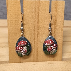 Erdei, gombás lógós fülbevaló, őszi fülbevaló - ékszer - fülbevaló - lógó fülbevaló - Meska.hu