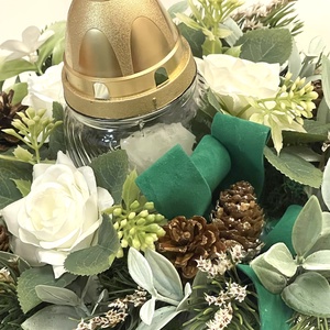 Sírdísz gipsz-cement kaspóban, fehér rózsákkal, mécsessel - otthon & életmód - vallás - temetkezési tárgy - sírdísz, kegyeleti dísz - Meska.hu