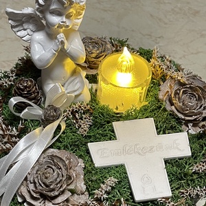 Sírdísz gipsz kehelyben, angyalkával, LED mécsessel - otthon & életmód - vallás - temetkezési tárgy - sírdísz, kegyeleti dísz - Meska.hu Sírdísz gipsz kehelyben, angyalkával, LED mécsessel - otthon & életmód - vallás - temetkezési tárgy - sírdísz, kegyeleti dísz - Meska.hu