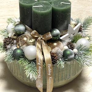 Adventi asztaldísz fém rusztikus, elegáns kaspóban, zöld-arany-fehér színekben - Meska.hu