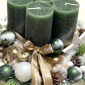 Adventi asztaldísz fém rusztikus, elegáns kaspóban, zöld-arany-fehér színekben - karácsony - adventi díszek - adventi asztaldísz - Meska.hu