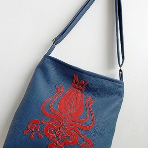 Szűrmintás, tulipános textilbőr oldaltáska, válltáska, tarisznya -  - Meska.hu