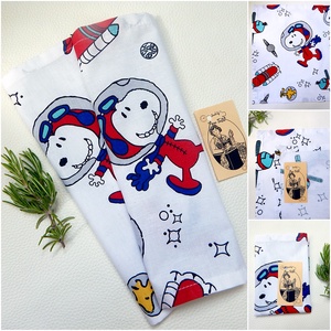 Textil zsebkendő, szalvéta Snoopy az űrben - Meska.hu