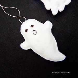 Halloween dekoráció, pici szellemek - otthon & életmód - dekoráció - halloween - halloweeni figurák - Meska.hu