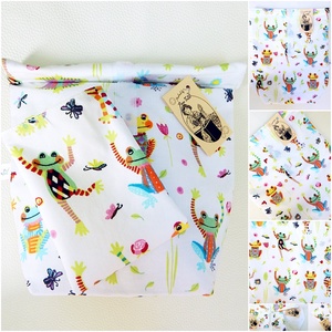 Vízhatlan Roll-up uzsonnás zsák és szalvéta szettben - vidám békák mintás , Táska & Tok, Uzsonna- & Ebéd tartó, Ebéd tasak, doboz, Varrás, Patchwork, foltvarrás, MESKA