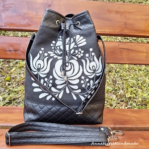 Matyó madaras többfunkciós hátizsák/oldaltáska  - táska & tok - hátizsák - hátizsák - Meska.hu