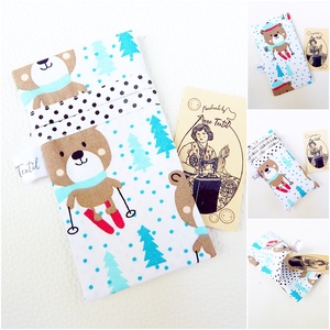 Téli, síelő macik mintás pamut textil bélelt álló papírzsebkendőtartó annetextil, Táska & Tok, Pénztárca & Más tok, Zsebkendőtartó tok, Varrás, Patchwork, foltvarrás, MESKA