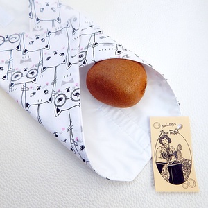 Ökoszalvéta és Újraszalvéta cicák fekete-fehérben mintás, a stílusos megoldás - táska & tok - uzsonna- & ebéd tartó - szendvics csomagoló - Meska.hu