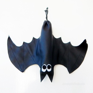 Denevér - cukorka gyűjtő, tároló zsák Halloweenre - otthon & életmód - dekoráció - halloween - halloweeni figurák - Meska.hu