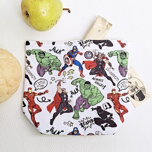 Uzsonnás zsák - Tépőzáras lunch bag uzsonnás zsák - Mosható tízórai tartó Marvel szuperhős mintás - Meska.hu