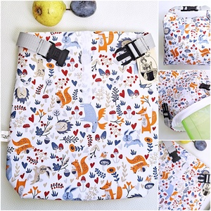 Ebédtáska és uzsonnás kistáska - Csatos rolltop lunch bag - Tépőzáras szabályozható ételhordó erdei rókás gombás - táska & tok - uzsonna- & ebéd tartó - ebéd tasak, doboz - Meska.hu