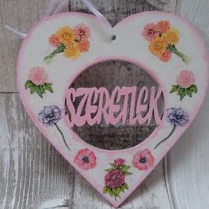  Szív  alakú dísz Szeretlek felirattal különböző mintákkal - otthon & lakás - dekoráció - fali és függő dekoráció - betű & név - Meska.hu