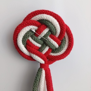 Kokárda - ékszer - kitűző és bross - Meska.hu