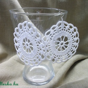 Hatalmas, fehér, horgolt fülbevaló, füli, hosszúnyakú lányoknak - ékszer - fülbevaló - lógó fülbevaló - Meska.hu