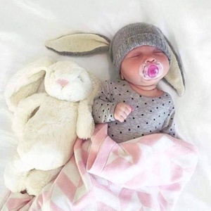 Nyuszisapka kislánynak , kisfiúnak fotózáshoz darabja 3.800Ft - ruha & divat - babaruha & gyerekruha - babafotózási ruha és kellék - Meska.hu