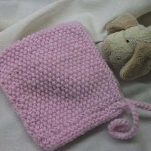 Kötött rózsaszín bébi sapka, fél éveseknek, nagyon meleg - ruha & divat - babaruha & gyerekruha - babasapka - Meska.hu