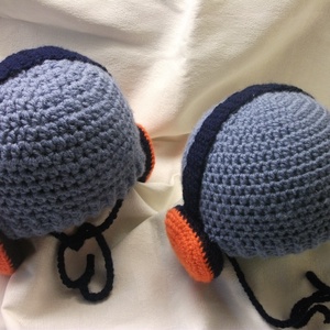 Fülhallgatós meleg horgolt sapka kicsiknek is - ruha & divat - sál, sapka, kendő - sapka - Meska.hu