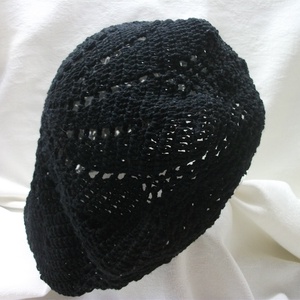 Fekete horgolt barett sapka pamut fonalból, Ruha & Divat, Sál, Sapka, Kendő, Sapka, Horgolás, MESKA