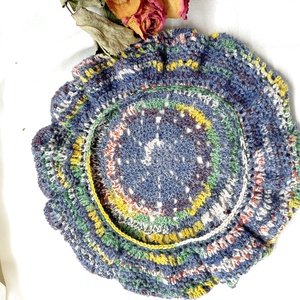 Horgolt, bohém, színatmenetes, gyapjú tartalmú, barett sapka - ruha & divat - sál, sapka, kendő - sapka - Meska.hu