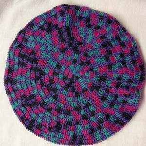 Gyönyörű, szines, horgolt baret sapka - ruha & divat - sál, sapka, kendő - fejpánt - Meska.hu Gyönyörű, szines, horgolt baret sapka - ruha & divat - sál, sapka, kendő - fejpánt - Meska.hu