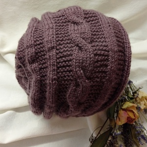 Szilva színű, meleg kötött, téli sapka  - ruha & divat - sál, sapka, kendő - sapka - Meska.hu