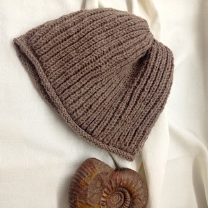 Barna  kötött sapka  akril szálból, férfi, női - ruha & divat - sál, sapka, kendő - sapka - Meska.hu Barna  kötött sapka  akril szálból, férfi, női - ruha & divat - sál, sapka, kendő - sapka - Meska.hu