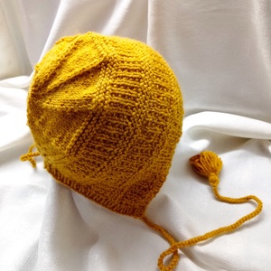 Kötött mustársárga női sapka, tisztagyapjú fonalból. , Ruha & Divat, Sál, Sapka, Kendő, Sapka, Kötés, MESKA
