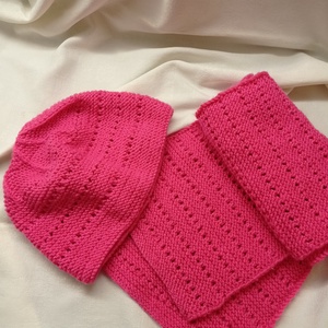 Világos pink, meleg sapka sál együttes, garnitúra - ruha & divat - sál, sapka, kendő - sapka & sál szett - Meska.hu