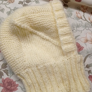 Pilóta, vagy űrhajós, kötött bébi sapka - Meska.hu